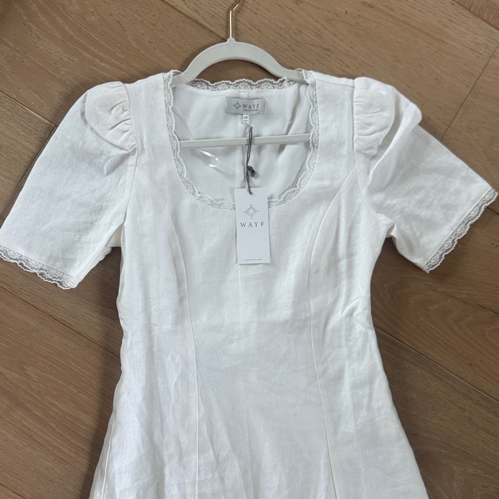 NWT Wayf White Lace-Trim Square Neck Dress with Puff Sleeves - Picture 2 of 6